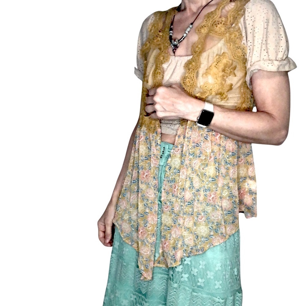 Self Esteem Boho Cottagecore Festival Vest Sz S Mustard Yellow Multicolor Floral